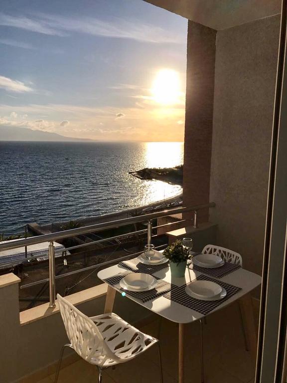 ساراندا Skyfall Apartment المظهر الخارجي الصورة