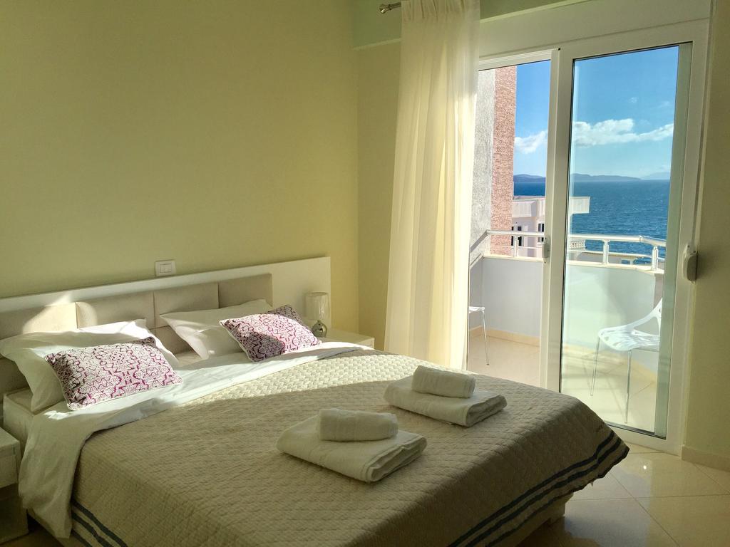 ساراندا Skyfall Apartment المظهر الخارجي الصورة