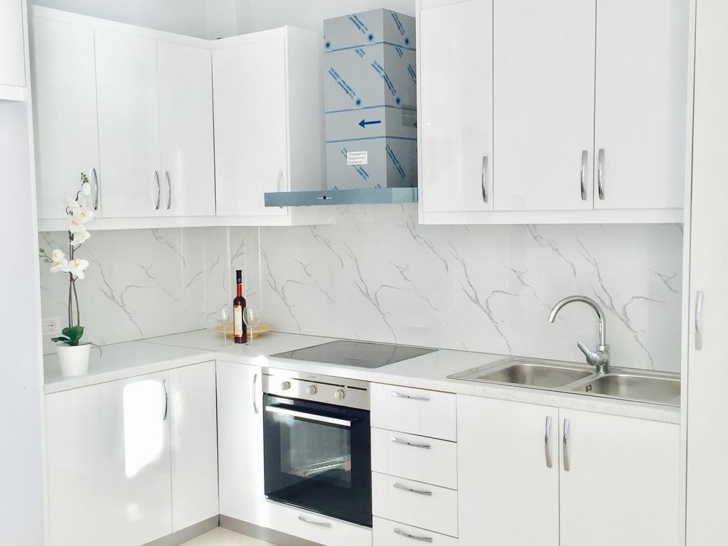 ساراندا Skyfall Apartment المظهر الخارجي الصورة
